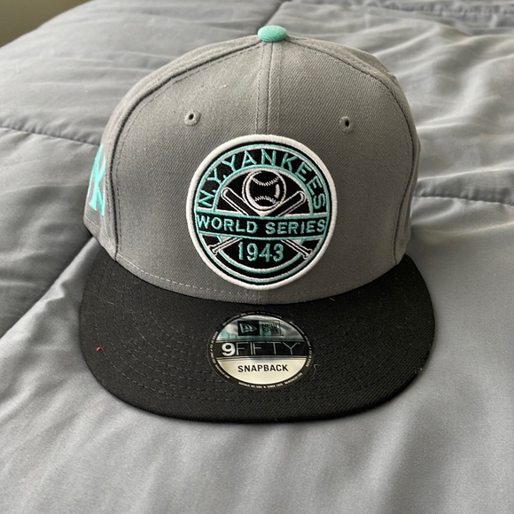 Mens New Era New York Yankees 1943 HAT - Picture 1 of 3